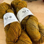 yellow | arthur | yarn