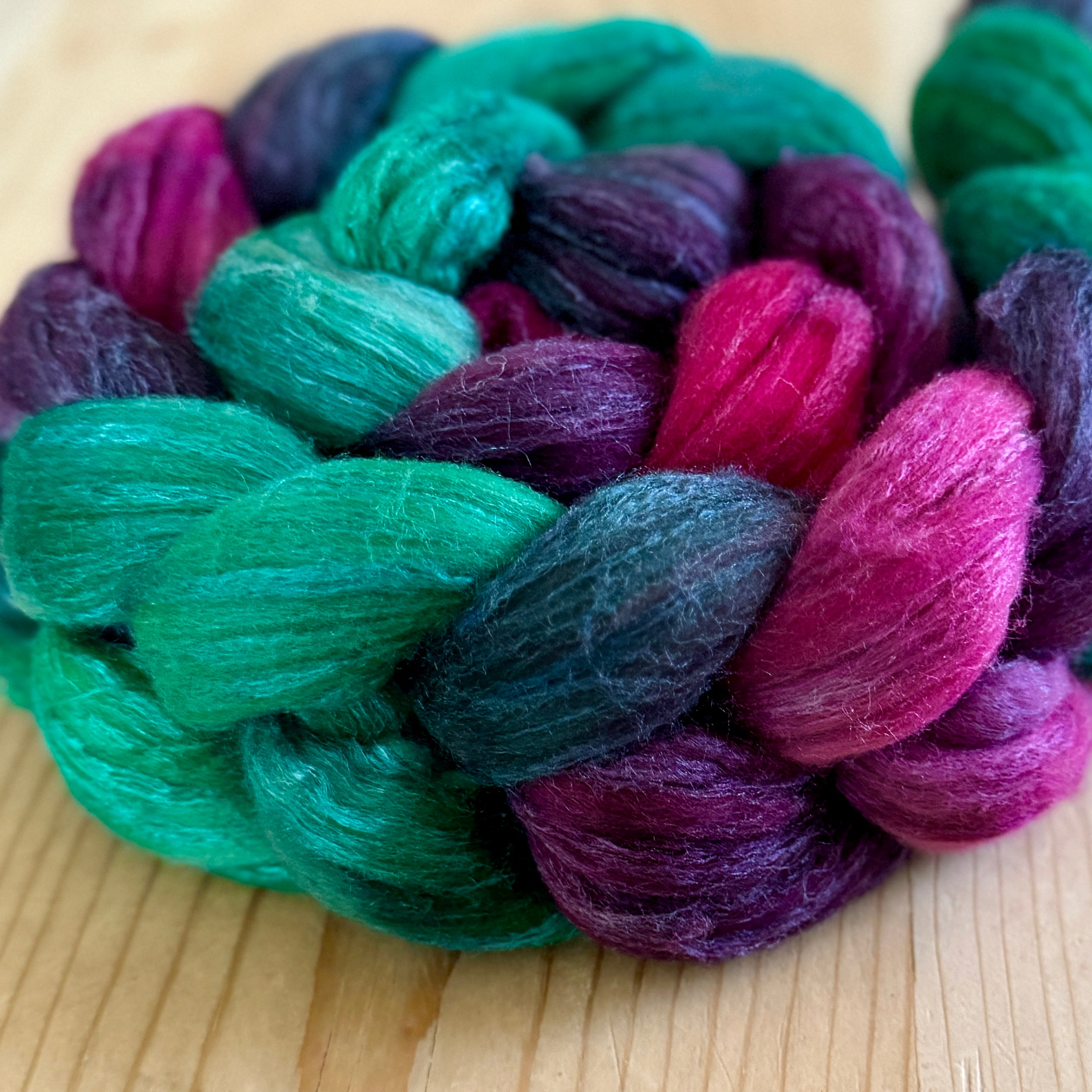 Climate Beneficial Rambouillet/Tussah Silk(80/20) - Green to Fuschia batch b