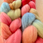 September Drop - Peak Peach Delusions - Hand-dyed roving (top)