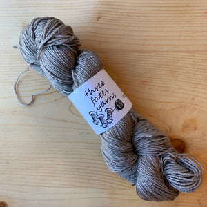 undyed | Yakkety Yak | yarn