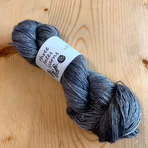 gray | exacalibur | yarn